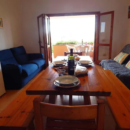 In 23142 Porto Istana