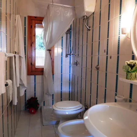 公寓 In 23142 Porto Istana