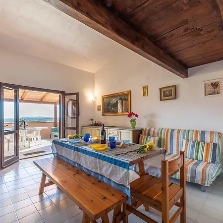 In 23142 Porto Istana